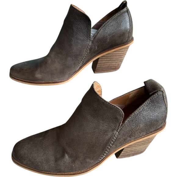 Lucky Brand Victorey Leather Booties Womens 7M Heeled Brown Ankle Boots Western - Picture 1 of 10